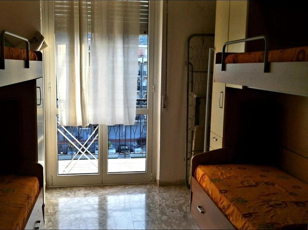 Albenga Sul Mare Famiglie Ed Amici Fino 10 Posti 아파트 외부 사진