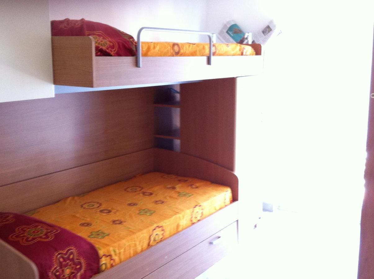 Albenga Sul Mare Famiglie Ed Amici Fino 10 Posti 아파트 외부 사진